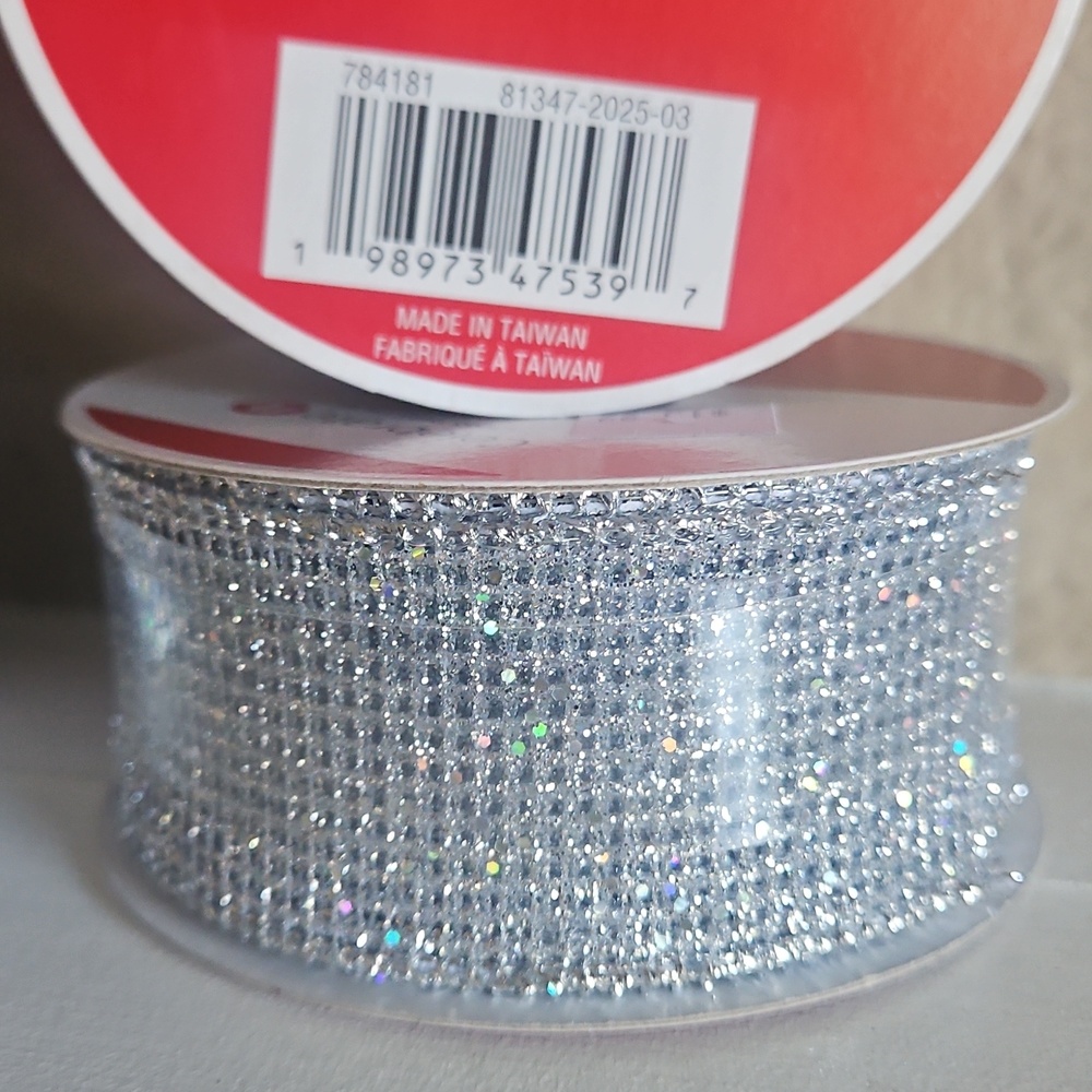 4 Rolls of Celebrate it - Wired Silver Net Mesh Ribbon - Picture 5 of 8